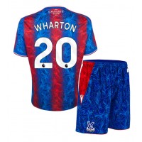 Camisa de time de futebol Crystal Palace Adam Wharton #20 Replicas 1º Equipamento Infantil 2024-25 Manga Curta (+ Calças curtas)